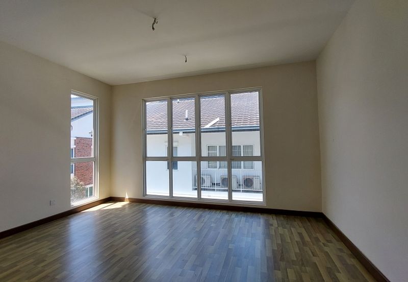 TAMAN BUKIT CHEMARA(CHEMARA HILL)