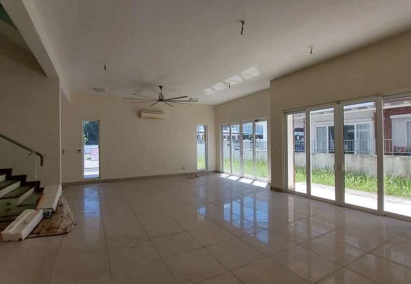 TAMAN BUKIT CHEMARA(CHEMARA HILL)