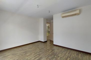 TAMAN BUKIT CHEMARA(CHEMARA HILL)