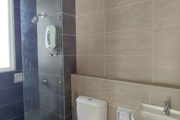 TAMAN BUKIT CHEMARA(CHEMARA HILL)