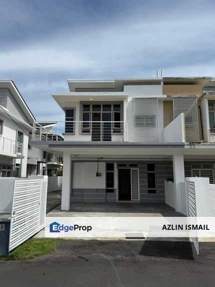 Refurbished Semi D Cluster Royal Ivory 2 Bandar Saujana Putra , Selangor, Bandar Saujana Putra