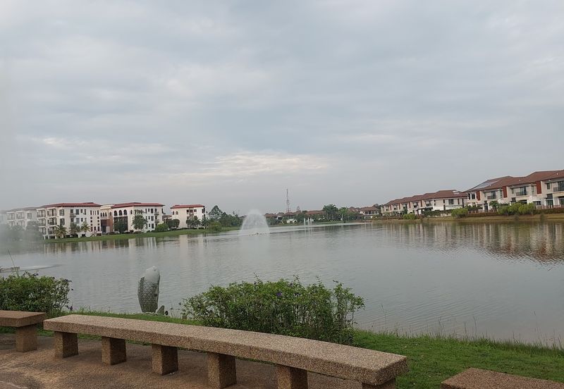 Isle of Kamares, Setia Eco Glades