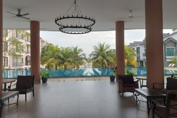 Isle of Kamares, Setia Eco Glades