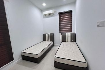 Isle of Kamares, Setia Eco Glades