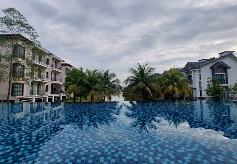 Isle of Kamares, Setia Eco Glades