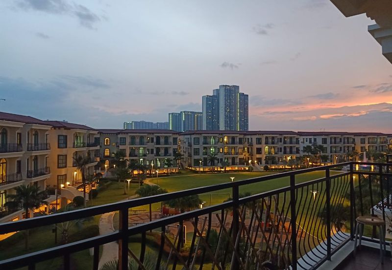 Isle of Kamares, Setia Eco Glades