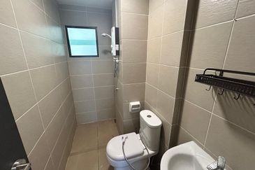 Emira Residence @ Shah Alam