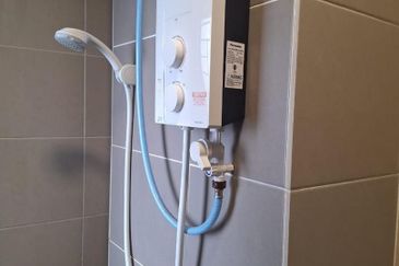 Emira Residence @ Shah Alam