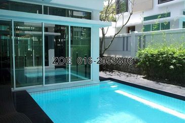 Tropicana Pool Villas