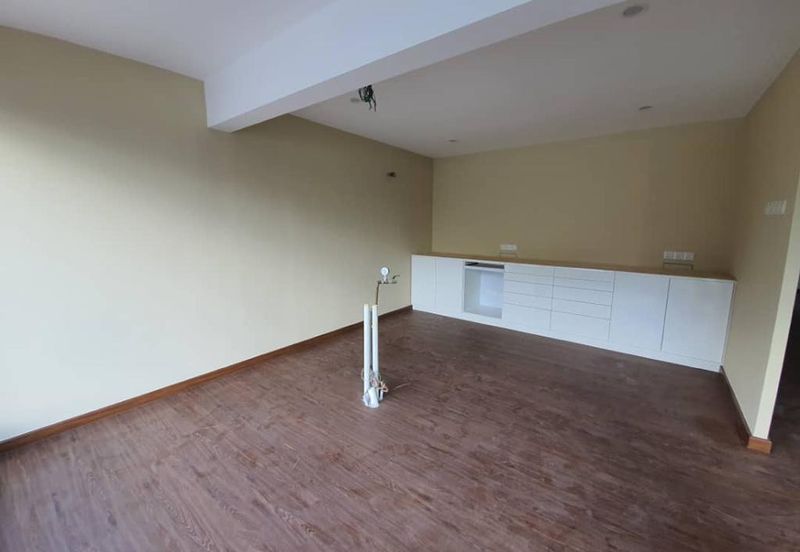 SS2 Bungalow House For Sale