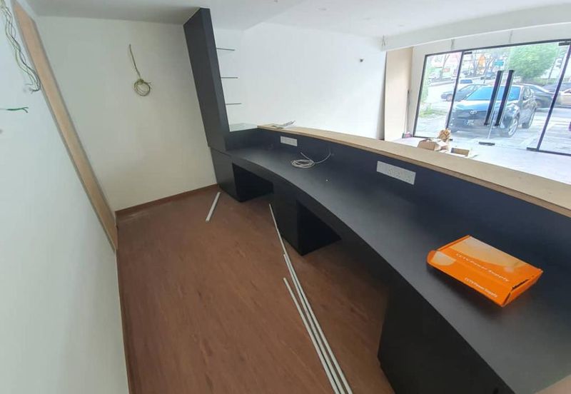 SS2 Bungalow House For Sale