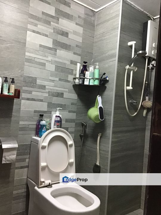 Shang Villa Condo Fire Sale, Selangor, Petaling Jaya