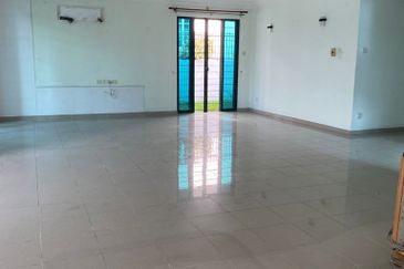 Tropicana Golf & Country Resort