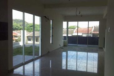 KL Cheras 3 Storey Bungalow For Sale