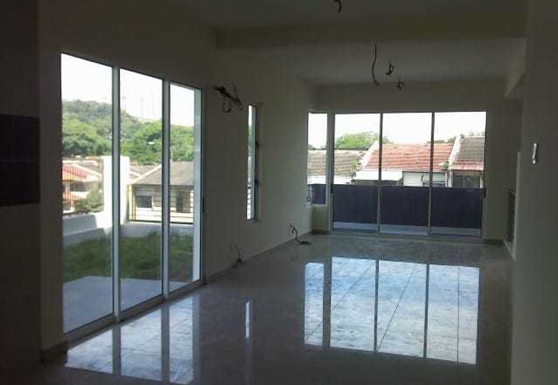KL Cheras 3 Storey Bungalow For Sale