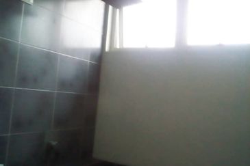 KL Cheras 3 Storey Bungalow For Sale