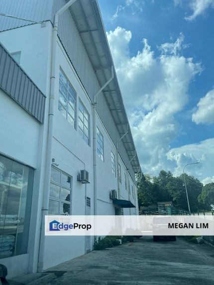 2 Storey Commercial Showroom/Wholesale Centre [facing mainroad] For Sale @ Nilai 3, Negeri Sembilan, Negeri Sembilan, Nilai