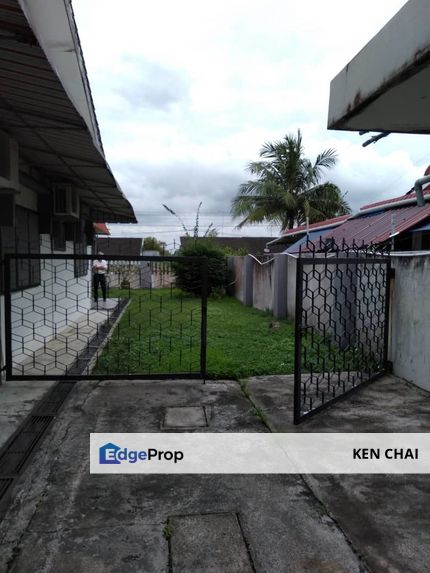 Single Storey Semi D Tmn Sri Lalang Kota Tinggi, Johor, Kota Tinggi