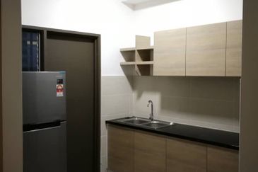 Seri Austin Luxury Apartment