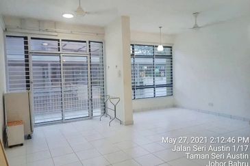 Seri Austin Luxury Apartment