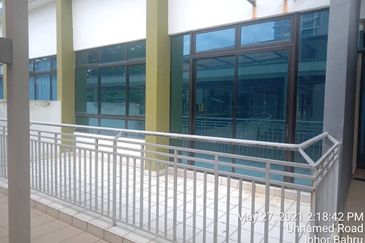 Seri Austin Luxury Apartment