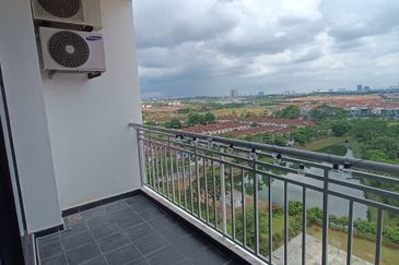 Seri Austin Luxury Apartment