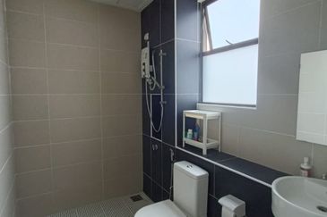 Seri Austin Luxury Apartment