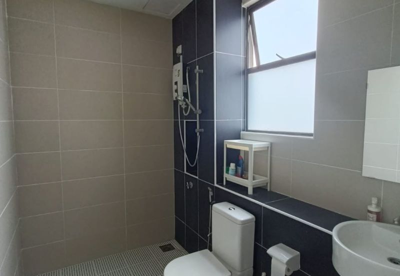 Seri Austin Luxury Apartment