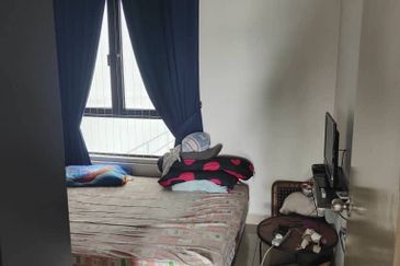 D'Summit Residences @ Kempas Utama