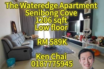 The WaterEdge Apartments