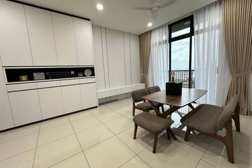 Twin Tower Residence