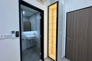 Twin Tower Residence