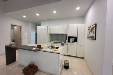 Emerald Bay @ Puteri harbour