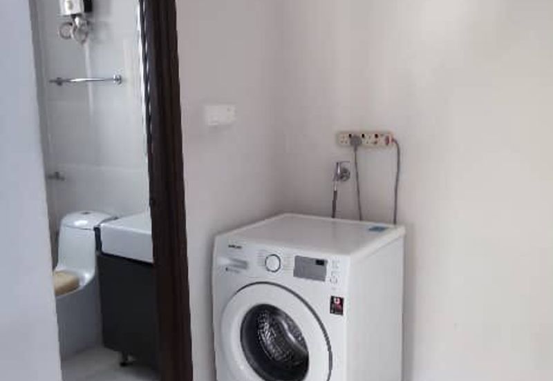 Bay Laurel @ Country Garden Danga Bay