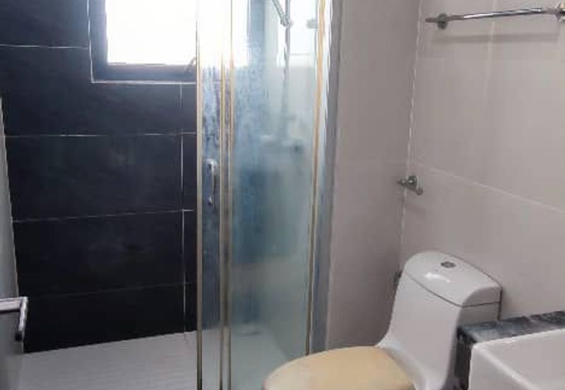 Bay Laurel @ Country Garden Danga Bay