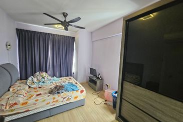 Midas Perling Apartment