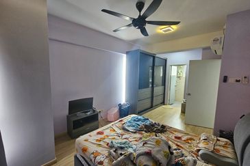 Midas Perling Apartment