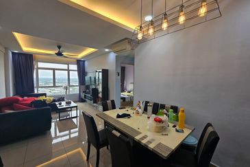 Midas Perling Apartment