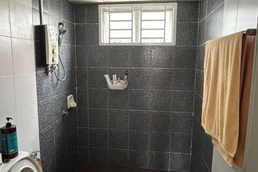 M'Tiara Apartment @ Larkin Idaman