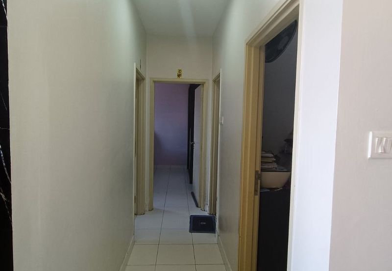 Seri Austin Luxury Apartment