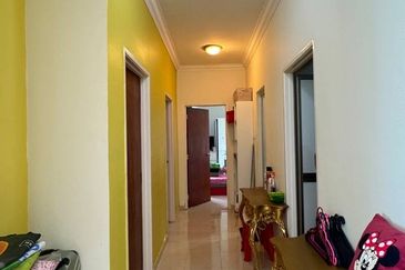 Sri Samudera Seaview Residence Suites