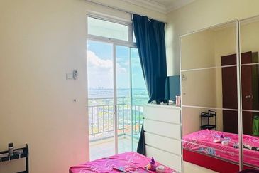 Sri Samudera Seaview Residence Suites