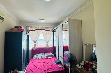 Sri Samudera Seaview Residence Suites