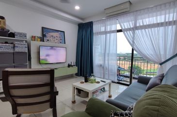 Seri Austin Luxury Apartment