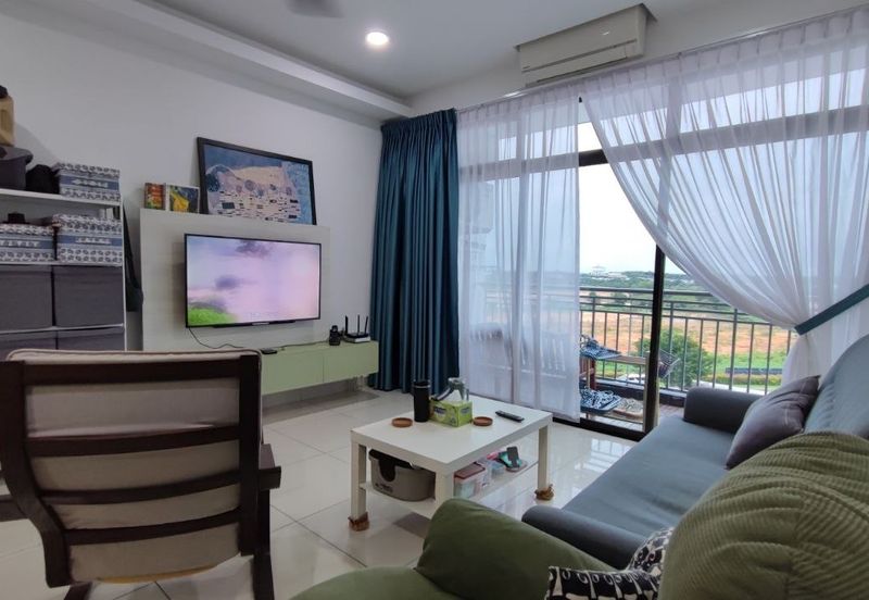 Seri Austin Luxury Apartment