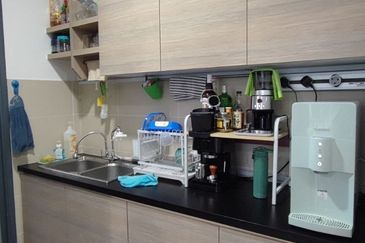 Seri Austin Luxury Apartment