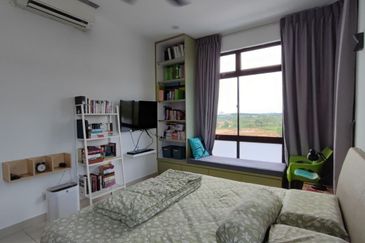 Seri Austin Luxury Apartment