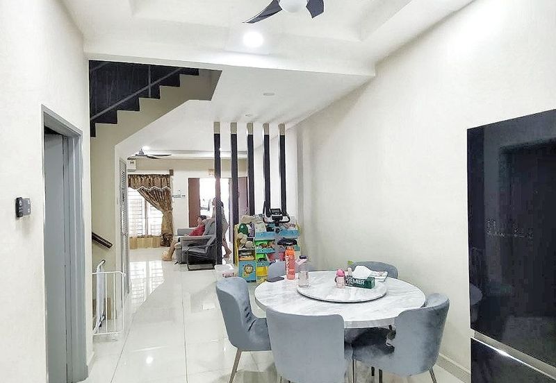 Seri Austin East Zone