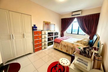 Jentayu Residency (Jentayu Residensi)