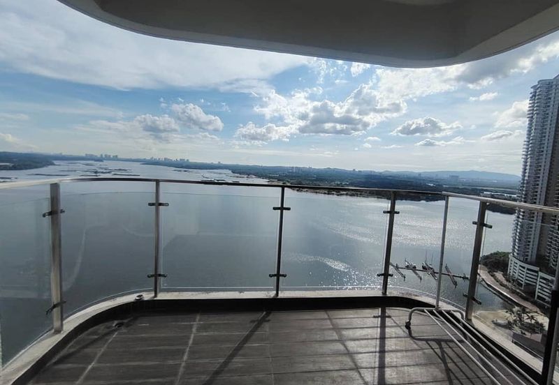 Bay Laurel @ Country Garden Danga Bay